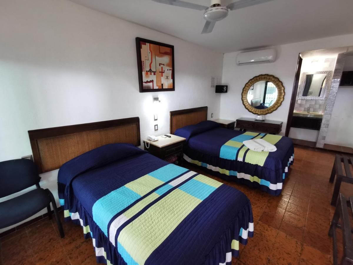 Hotel Doralba Inn เมริดา ภายนอก รูปภาพ